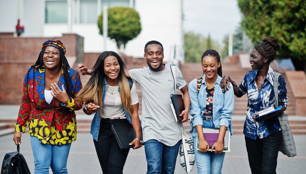 Rapport d'enquête sur les politiques publiques jeunesse ... Image 1